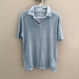 Buckle Blue Tee